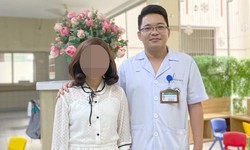 2 trẻ mắc sốt xuất huyết biến chứng cực nặng tho&#225;t chết