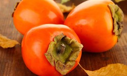 Nhập viện sau khi ăn quả hồng ngâm