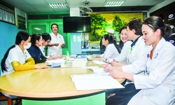 Những liều &quot;doping tinh thần&quot; v&#244; gi&#225;