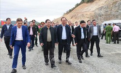 Thủ tướng kiểm tra dự &#225;n x&#226;y dựng đường bộ cao tốc Nha Trang - Cam L&#226;m