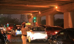 Người dân trở về sau kỳ nghỉ Tết, cửa ngõ Thủ đô xuất hiện ùn tắc khi lượng xe cộ tăng cao