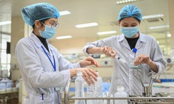 Bảo đảm đ&#225;p ứng đủ thuốc, vật tư ti&#234;u hao, h&#243;a chất, sinh phẩm, vật tư, trang thiết bị ph&#249; hợp khi Covid -19 sang nh&#243;m B