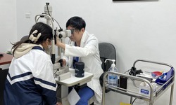 SOS: Trẻ bị chấn thương mắt nặng do tr&#242; chơi bắn đạn nhựa