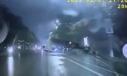 VIDEO: Những khoảnh khắc th&#243;t tim khi tham gia giao th&#244;ng