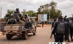 Burkina Faso đ&#243;ng cửa hơn 40 mỏ v&#224;ng v&#236; l&#253; do an ninh