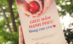 Ra mắt cuốn s&#225;ch đặc biệt d&#224;nh ri&#234;ng cho c&#225;c cặp vợ chồng đang mong con 