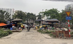 H&#224; Nội: Hiểm họa từ những đường ngang d&#226;n sinh cắt đường sắt
