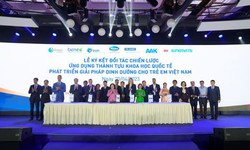 Vinamilk hợp tác 6 tập đoàn dinh dưỡng hàng đầu thế giới, ứng dụng tiến bộ khoa học quốc tế nâng chuẩn sữa bột trẻ em 