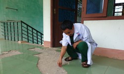 Trạm y tế xuống cấp: B&#225;c sĩ buồn l&#242;ng, người d&#226;n ngại đến kh&#225;m