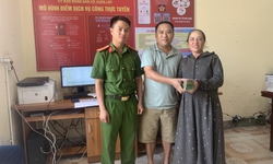 Trả lại 58 triệu đồng cho người đ&#225;nh rơi