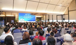 Hơn 500 y b&#225;c sĩ dự hội thảo n&#226;ng cao kiến thức dinh dưỡng miễn dịch người lớn