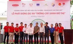 Dai-ichi Life Việt Nam ph&#225;t động Dự &#225;n “Trồng c&#226;y xanh đ&#244; thị” tại Đ&#224; Nẵng