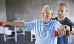 Gợi &#253; b&#224;i tập cải thiện chức năng vận động cho người bệnh Parkinson