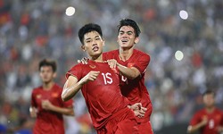 Rượt đuổi tỷ số kịch t&#237;nh, U23 Việt Nam ho&#224; tiếc nuối với U23 Singapore