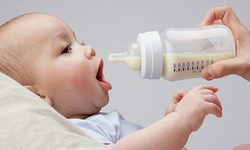 Cần c&#243; c&#225;c biện ph&#225;p mạnh hơn nữa để hạn chế quảng c&#225;o sản phẩm thay thế sữa mẹ
