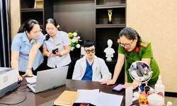 Đình chỉ Phòng khám có 'bác sĩ' học ngành văn hoá nhưng khám bệnh, kê đơn