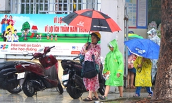 C&#226;n nhắc cho học sinh nghỉ học ứng ph&#243; b&#227;o Yinxing