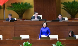 Thống đốc Nguyễn Thị Hồng giải th&#237;ch việc ng&#226;n h&#224;ng &#39;chỉ b&#225;n v&#224;ng ra, kh&#244;ng mua v&#224;o&#39;