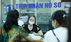 Nghỉ hưu trước tuổi khi sắp xếp, tinh gọn bộ m&#225;y được hưởng những quyền lợi g&#236;?