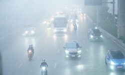 H&#224; Nội mịt m&#249; trong sương sớm ng&#224;y Tết &#244;ng C&#244;ng &#244;ng T&#225;o