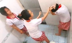 Tạm dừng việc học đối với học sinh vi phạm liệu c&#243; ph&#249; hợp?
