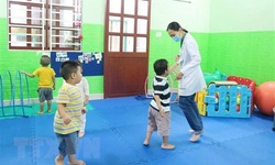 Chuyện những thầy thuốc dạy trẻ tự kỷ