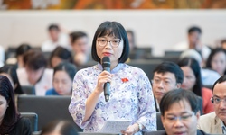 Đề xuất tất cả trạm dừng nghỉ, bến xe phải c&#243; hệ thống sạc xe điện l&#224; kh&#244;ng ph&#249; hợp