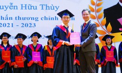 Gần 400 học vi&#234;n Đại học Y dược Hải Ph&#242;ng nhận bằng tốt nghiệp sau đại học