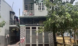 Tạm giữ nghi phạm vụ bé trai 8 tháng tử vong tại nhà giữ trẻ tự phát