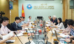 Gần 100 doanh nghiệp, sản phẩm đạt giải thưởng &#39;Ng&#244;i sao thuốc Việt&#39; lần 2