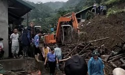 Sạt lở đất ở Bắc Kạn làm 4 người trong gia đình tử vong