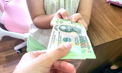 Chuyên gia giáo dục khuyên 6 điều nên dạy trẻ về tiền