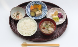 Điều đặc biệt trong chế độ ăn của người Nhật gi&#250;p tăng tuổi thọ