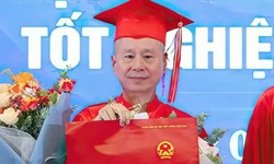 Cần r&#224; so&#225;t qu&#225; tr&#236;nh học tập của &#244;ng Vương Tấn Việt