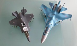 Khoảnh khắc m&#225;y bay Nga Su-34 &#39;chạm tr&#225;n&#39; F-35 Italia ở khoảng c&#225;ch gần 