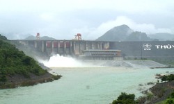 Đ&#243;ng cửa xả lũ hồ thủy điện Tuy&#234;n Quang ứng ph&#243; với mưa lũ