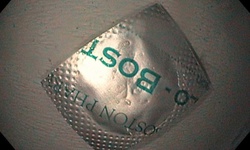 Người đ&#224;n &#244;ng nhập viện v&#236; nuốt nhầm vi&#234;n thuốc c&#242;n nguy&#234;n vỏ