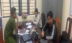 Nh&#243;m trộm ch&#243; bị bắt sau cuộc truy đuổi nghẹt thở