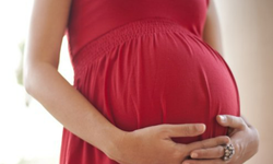 Quốc gia đầu ti&#234;n tr&#234;n thế giới loại trừ l&#226;y truyền HIV, giang mai v&#224; vi&#234;m gan B từ mẹ sang con