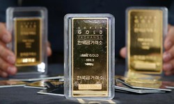 Gi&#225; v&#224;ng thế giới tiếp tục ph&#225; ngưỡng 4.300 USD/ounce