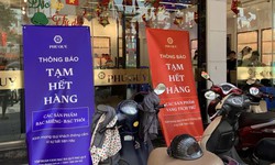 Thị trường v&#224;ng ng&#224;y 17/10: Nhiều cửa h&#224;ng tiếp tục treo biển &#39;hết h&#224;ng&#39;
