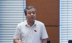 Lo ngại vi&#234;n chức &#39;ch&#226;n ngo&#224;i d&#224;i hơn ch&#226;n trong&#39;, lợi dụng thương hiệu c&#244;ng để kinh doanh ri&#234;ng