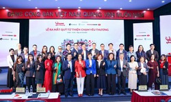 Quỹ Chạm Y&#234;u Thương ra mắt, tạo dựng nền tảng thiện nguyện số h&#224;ng đầu Việt Nam