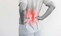 Xẹp đốt sống c&#243; triệu chứng như n&#224;o?