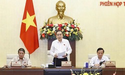 C&#244;ng bố 19 Nghị quyết của Ủy ban Thường vụ Quốc hội