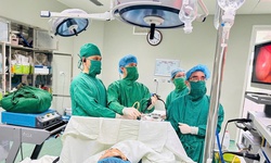 Bệnh viện Hữu nghị Đa khoa Nghệ An ti&#234;n phong t&#225;n sỏi đường mật bằng điện thủy lực