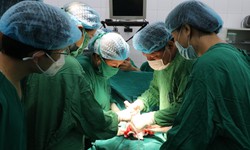 Phụ cấp mổ, tiền trực của h&#224;ng trăm ngh&#236;n nh&#226;n vi&#234;n y tế sẽ tăng gần gấp 3 lần hiện tại?