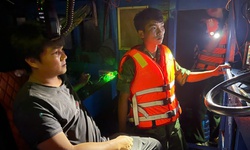 Bắt quả tang 2 t&#224;u gi&#227; c&#224;o bay hoạt động tr&#225;i ph&#233;p tr&#234;n biển