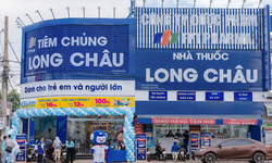 H&#233; lộ &#39;anh trai&#39; l&#224; đại sứ mới trong chiến dịch bảo vệ sức khỏe cộng đồng của Long Ch&#226;u 