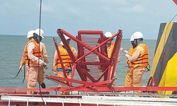 EVNNPT tăng cường lực lượng, tiếp sức cho Dự &#225;n cấp điện ra C&#244;n Đảo